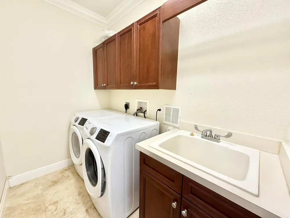 9656 Cobblestone Creek Drive Boynton Beach, FL 33472