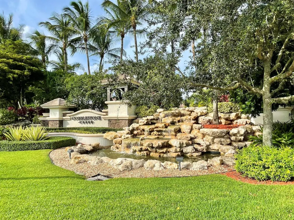 9656 Cobblestone Creek Drive Boynton Beach, FL 33472