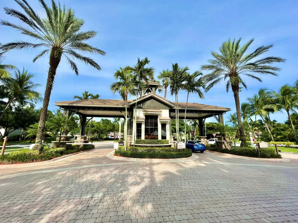 9656 Cobblestone Creek Drive Boynton Beach, FL 33472