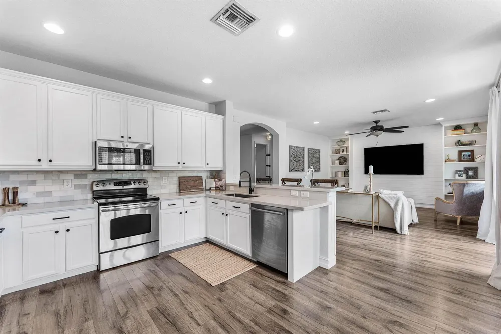 8421 CALABRIA LAKES DRIVE Boynton Beach, FL 33473
