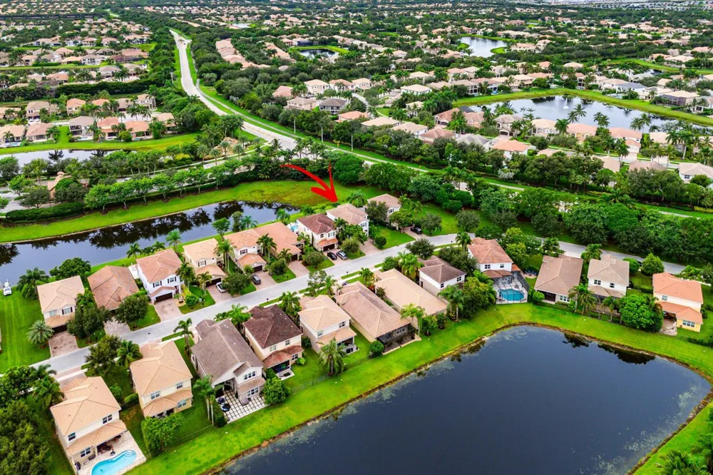 8421 CALABRIA LAKES DRIVE Boynton Beach, FL 33473