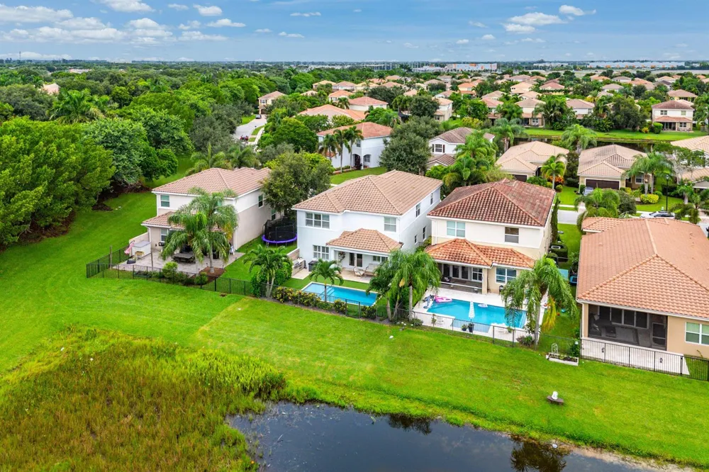 8421 CALABRIA LAKES DRIVE Boynton Beach, FL 33473