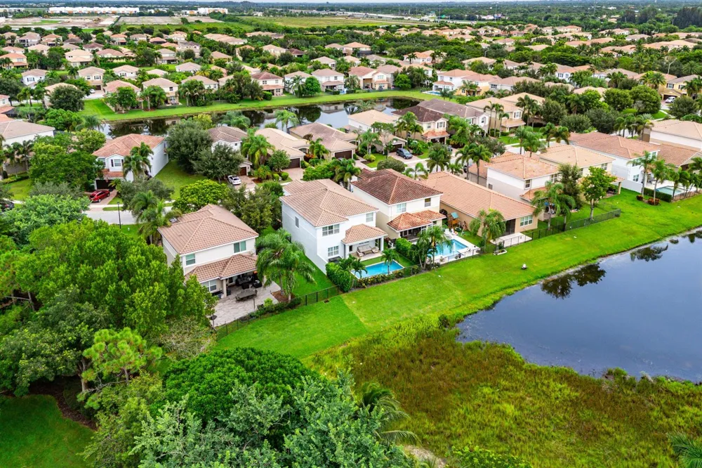 8421 CALABRIA LAKES DRIVE Boynton Beach, FL 33473