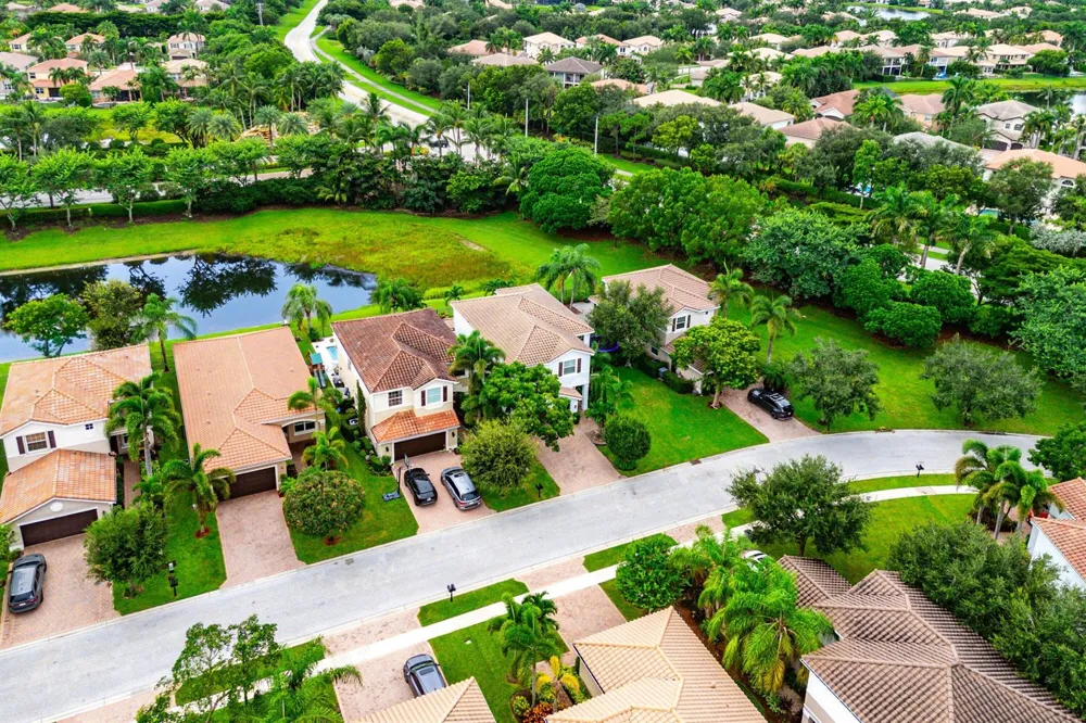 8421 CALABRIA LAKES DRIVE Boynton Beach, FL 33473