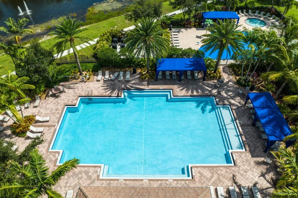 8421 CALABRIA LAKES DRIVE Boynton Beach, FL 33473