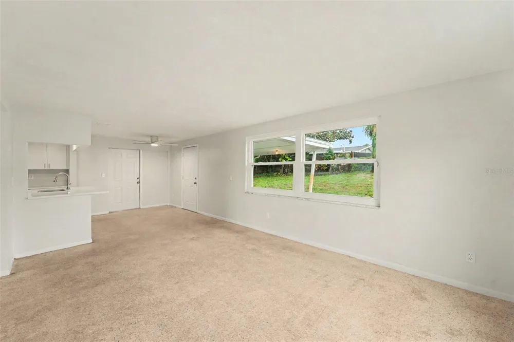3536 KIMBERLY OAKS DRIVE Holiday, FL 34691