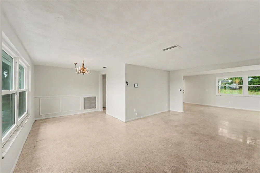 3536 KIMBERLY OAKS DRIVE Holiday, FL 34691