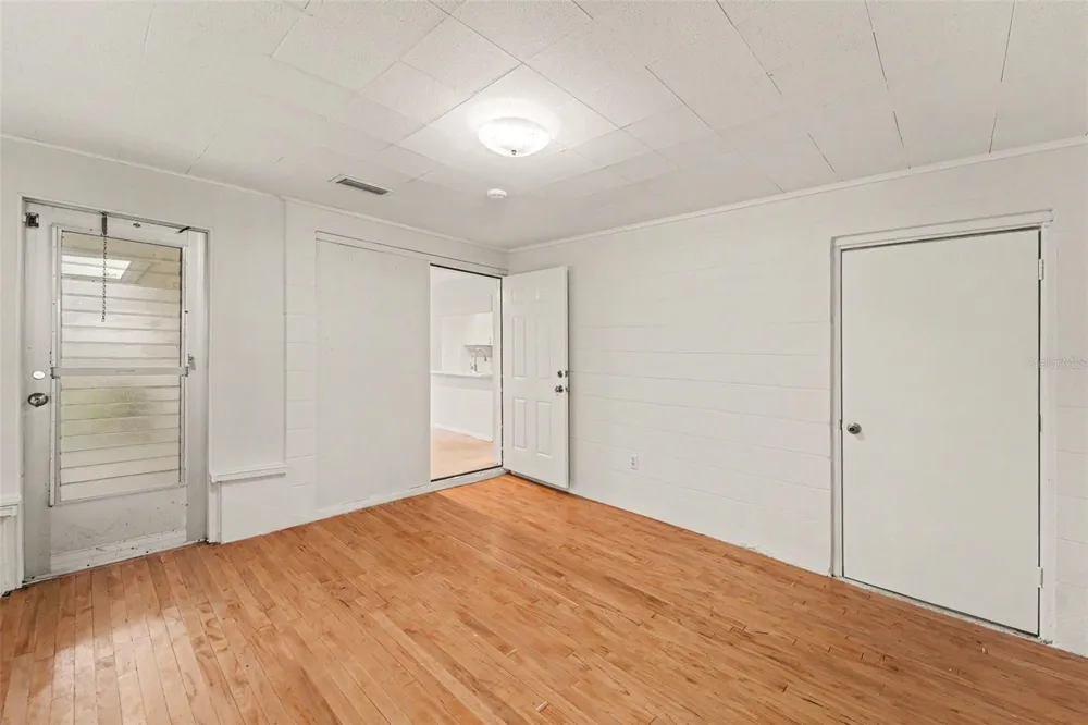 3536 KIMBERLY OAKS DRIVE Holiday, FL 34691