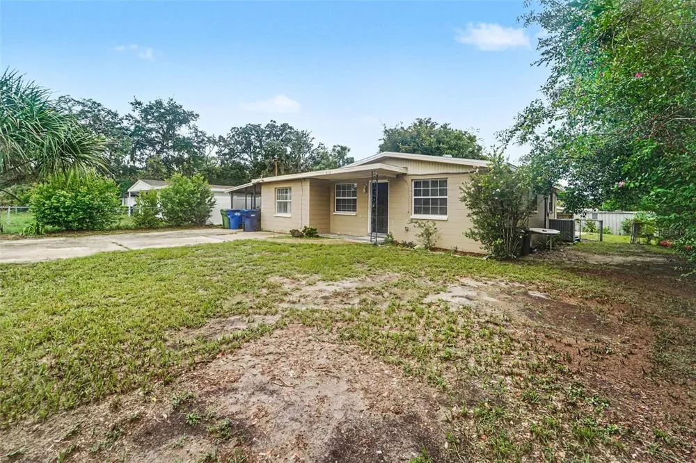 4224 E REGNAS AVENUE Tampa, FL 33617