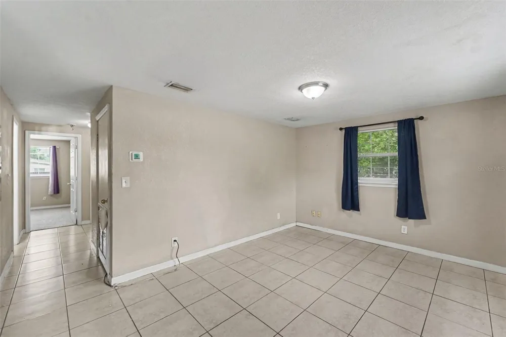 4224 E REGNAS AVENUE Tampa, FL 33617