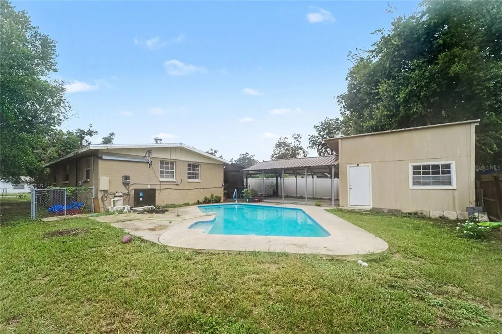 4224 E REGNAS AVENUE Tampa, FL 33617