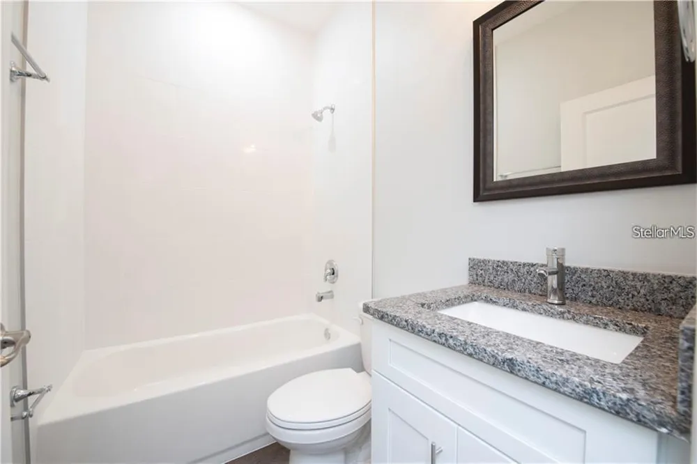 574 GERALDINE DRIVE Deltona, FL 32725