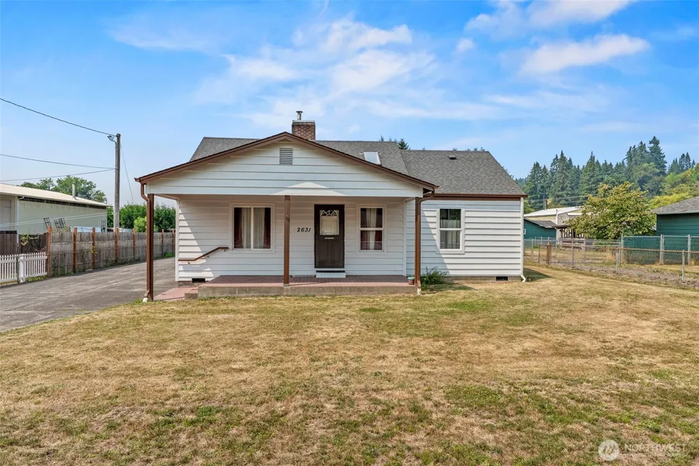 2631 48th Avenue Longview, WA 98632
