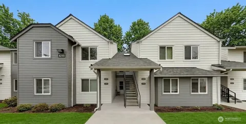 4255 Wintergreen Circle #274