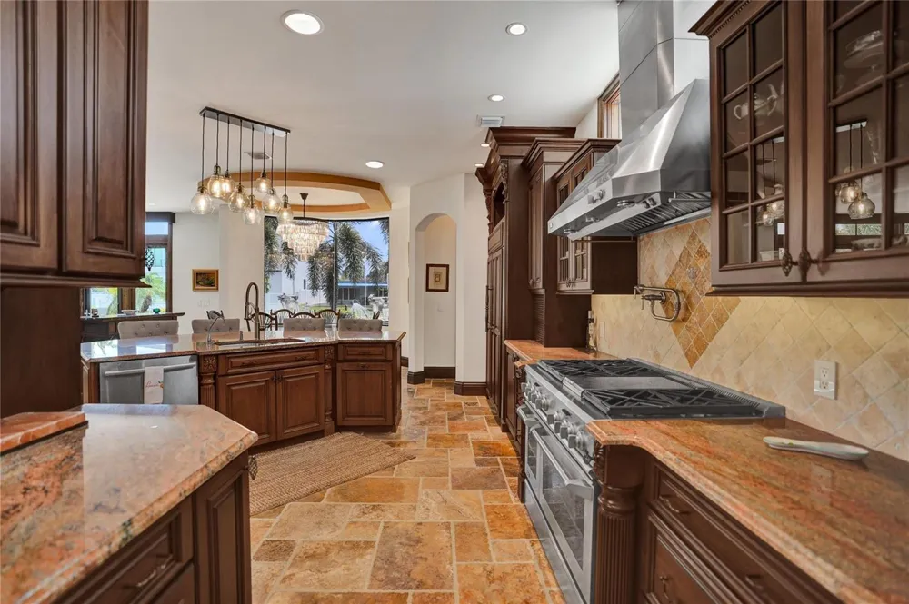 4930 NE 27th Terrace Lighthouse Point, FL 33064