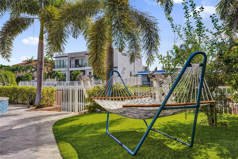 4930 NE 27th Terrace Lighthouse Point, FL 33064
