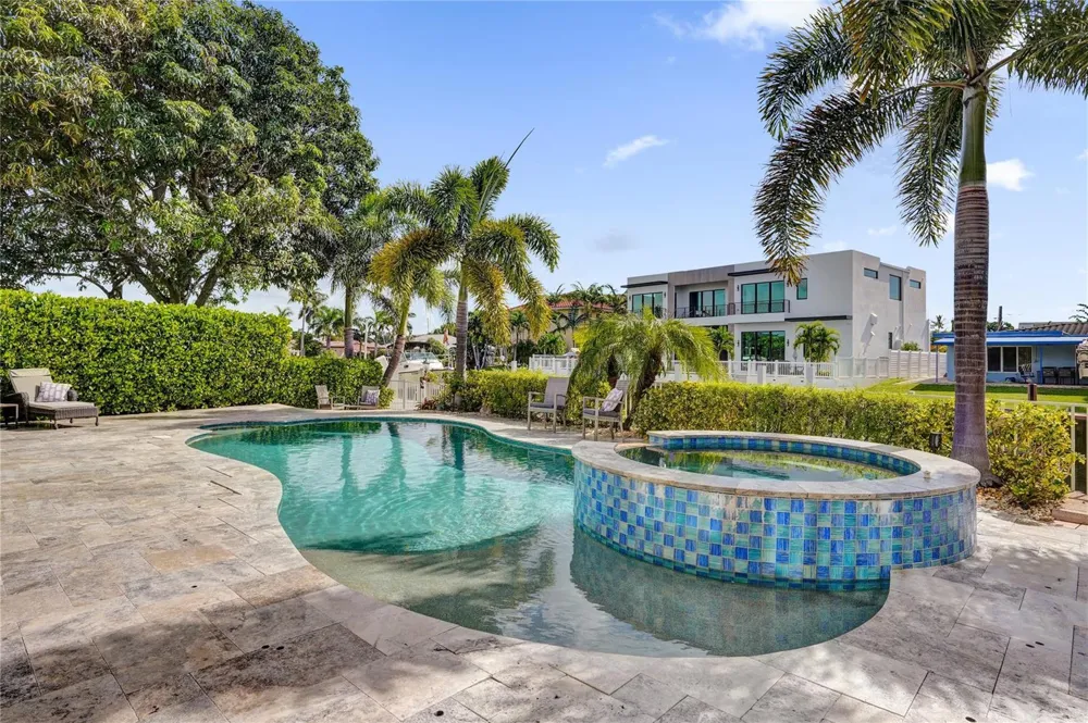 4930 NE 27th Terrace Lighthouse Point, FL 33064