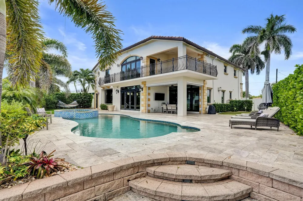 4930 NE 27th Terrace Lighthouse Point, FL 33064