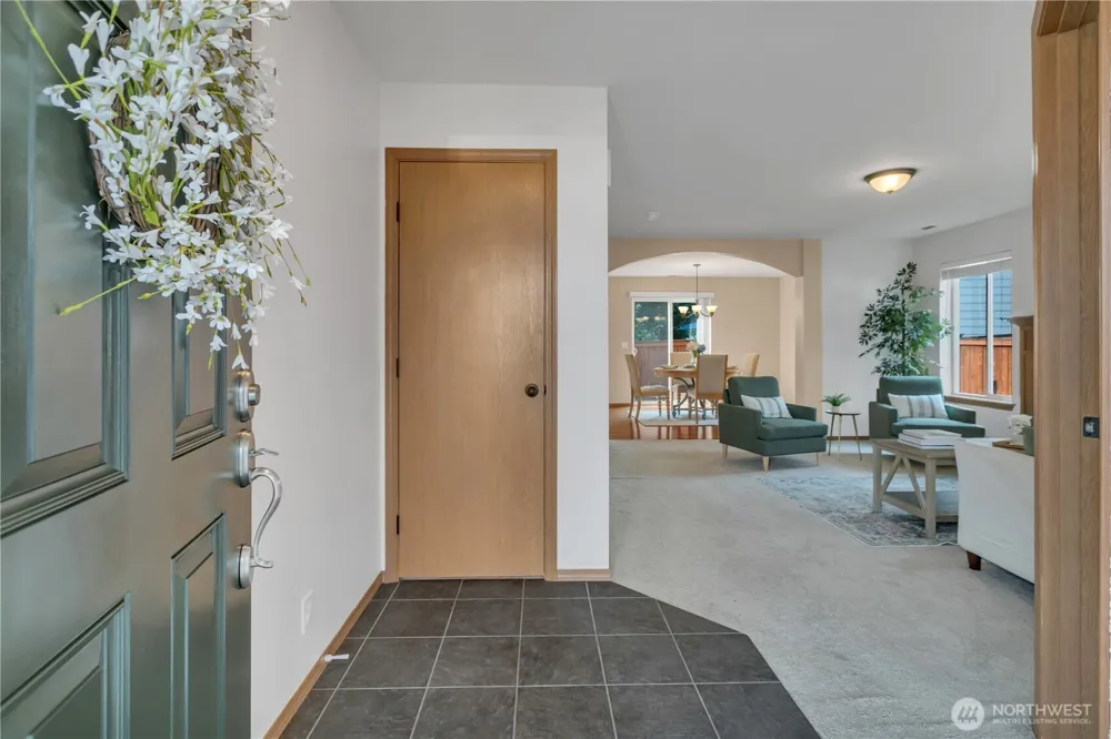 18411 SE 242nd Ct Covington, WA 98042