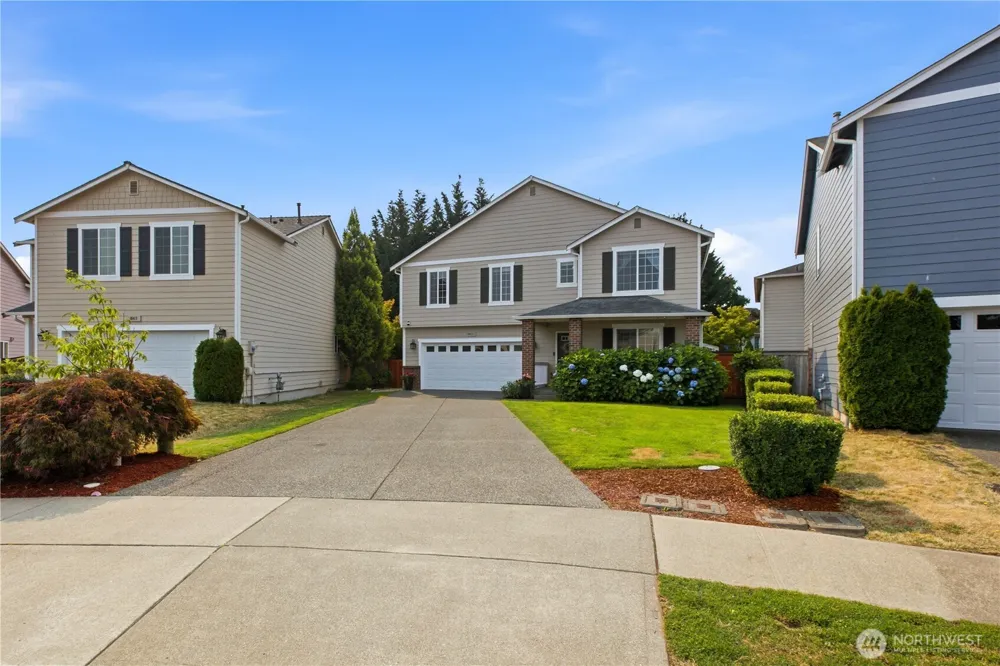 18411 SE 242nd Ct Covington, WA 98042