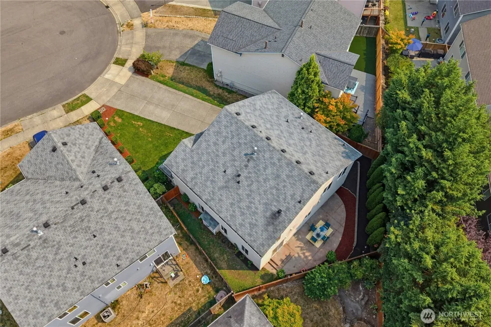 18411 SE 242nd Ct Covington, WA 98042