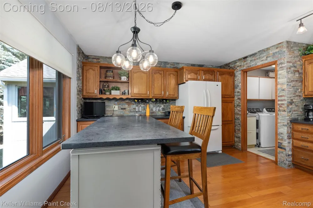 8077 Sawgrass Trail Grand Blanc Charter Township, MI 48439