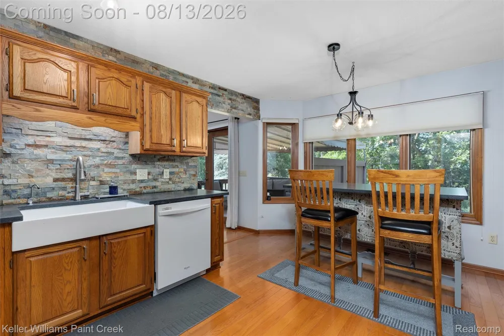 8077 Sawgrass Trail Grand Blanc Charter Township, MI 48439
