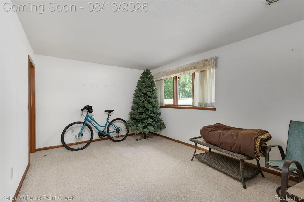 8077 Sawgrass Trail Grand Blanc Charter Township, MI 48439