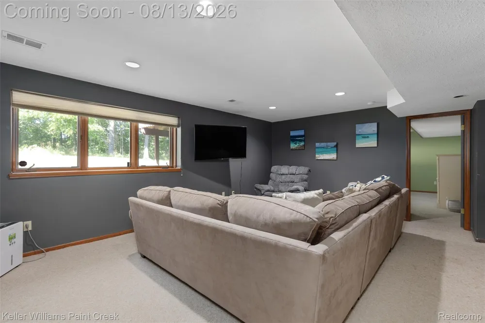 8077 Sawgrass Trail Grand Blanc Charter Township, MI 48439