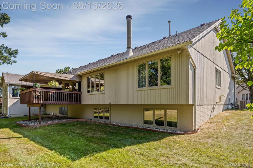8077 Sawgrass Trail Grand Blanc Charter Township, MI 48439
