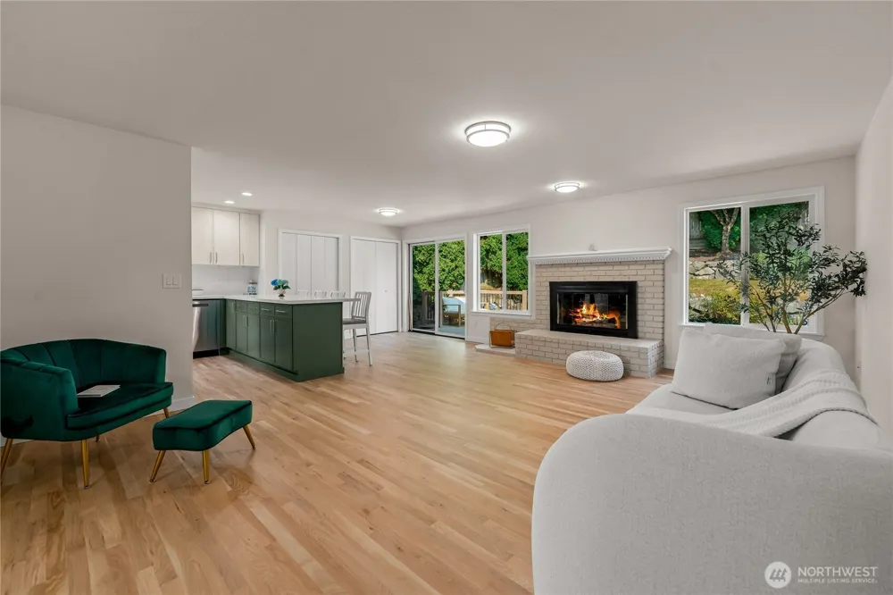 1812 Lumley Avenue Mukilteo, WA 98275