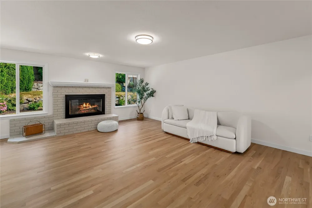 1812 Lumley Avenue Mukilteo, WA 98275