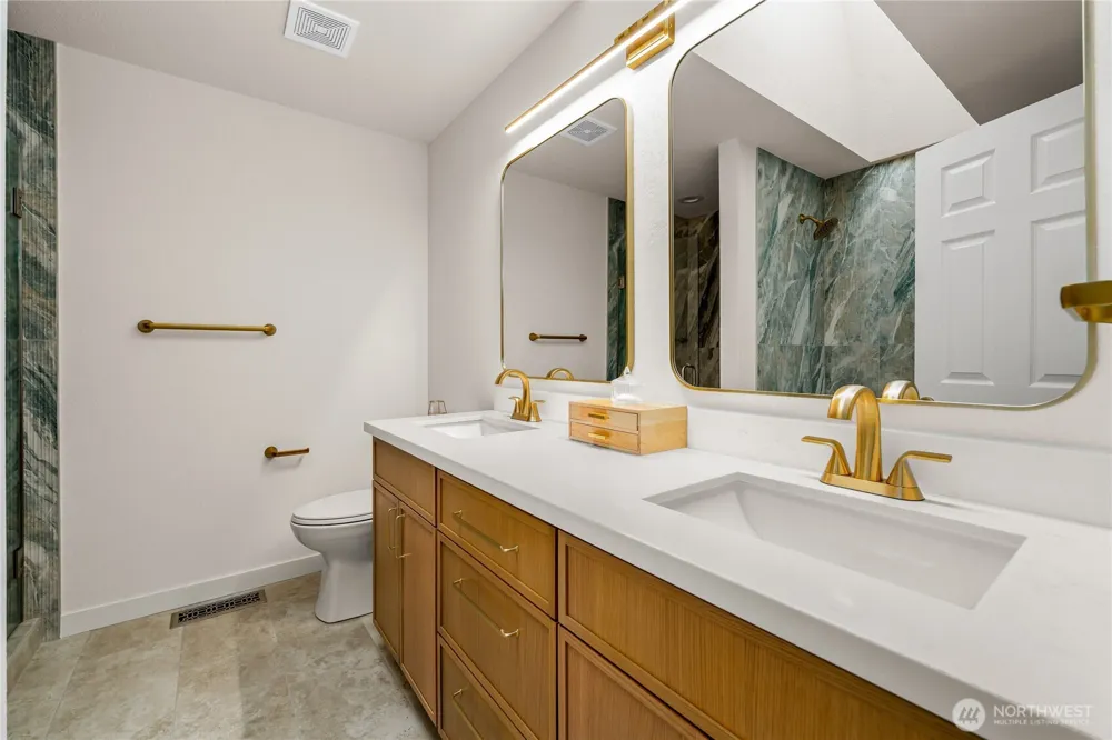 1812 Lumley Avenue Mukilteo, WA 98275