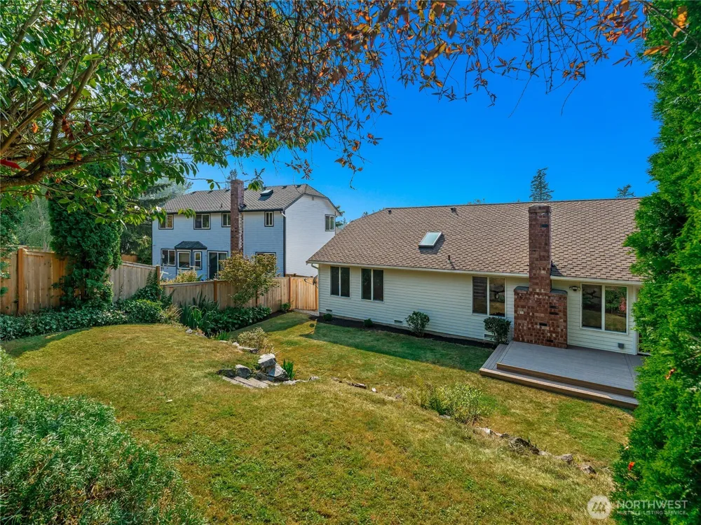 1812 Lumley Avenue Mukilteo, WA 98275