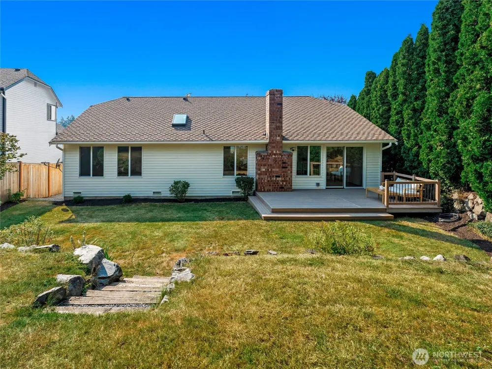 1812 Lumley Avenue Mukilteo, WA 98275