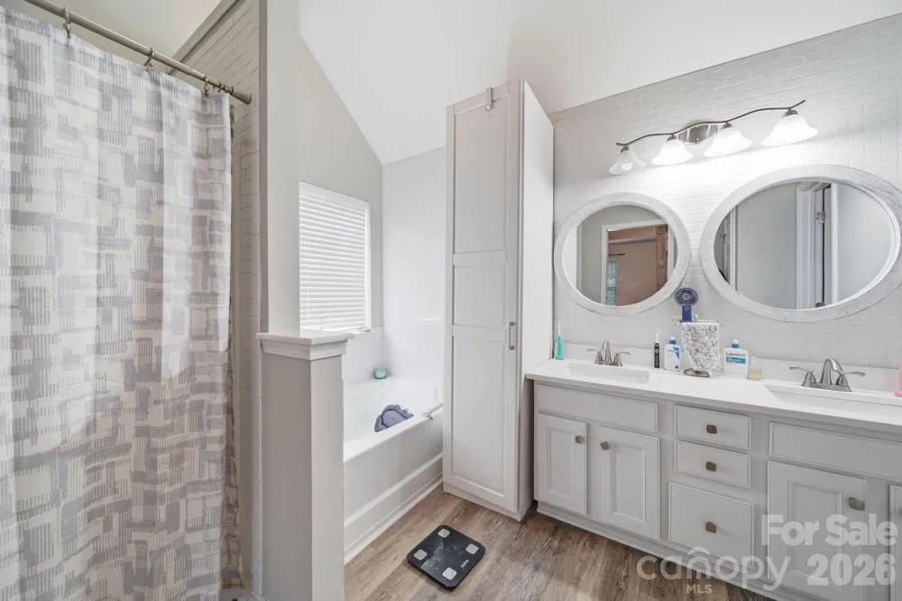 19126 Kanawha Drive Cornelius, NC 28031