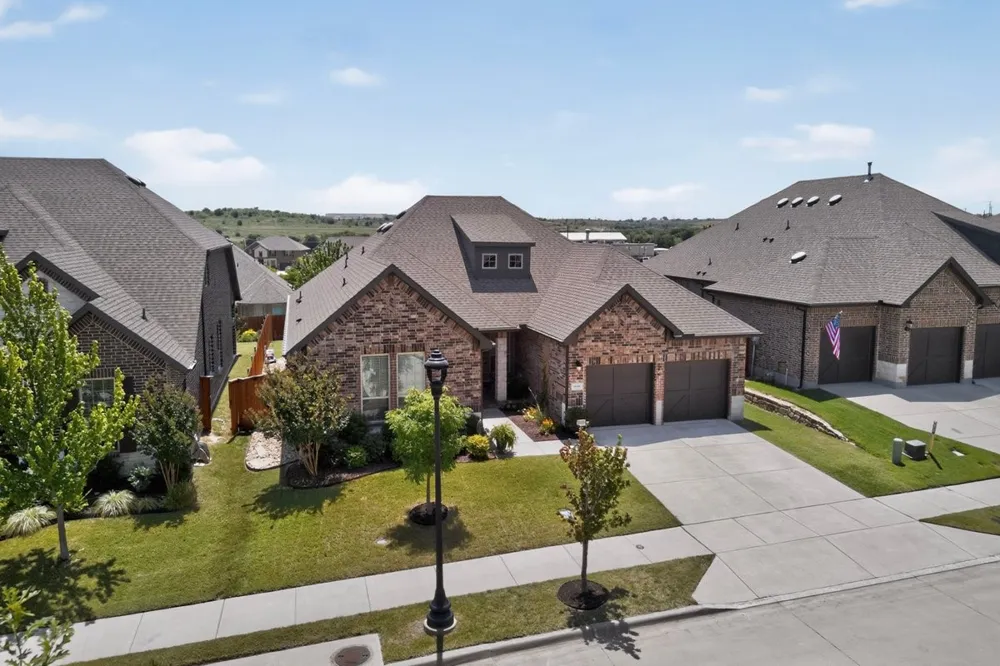 15109 Belclaire Avenue Aledo, TX 76087