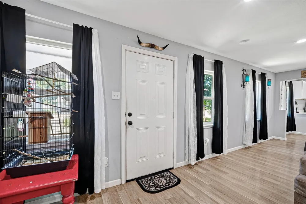 2110 Hillshire Drive Deer Park, TX 77536