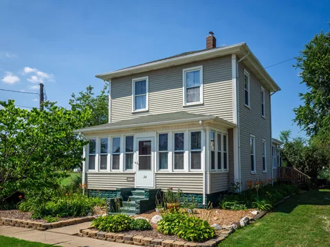 24 W Linden Street W