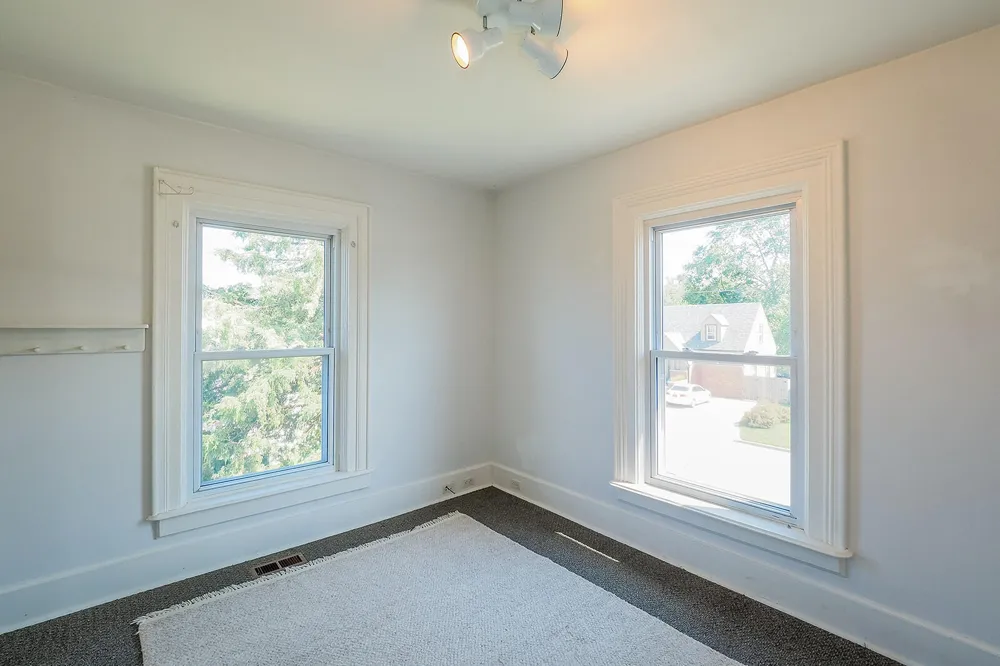 24 W Linden Street W Three Oaks, MI 49128