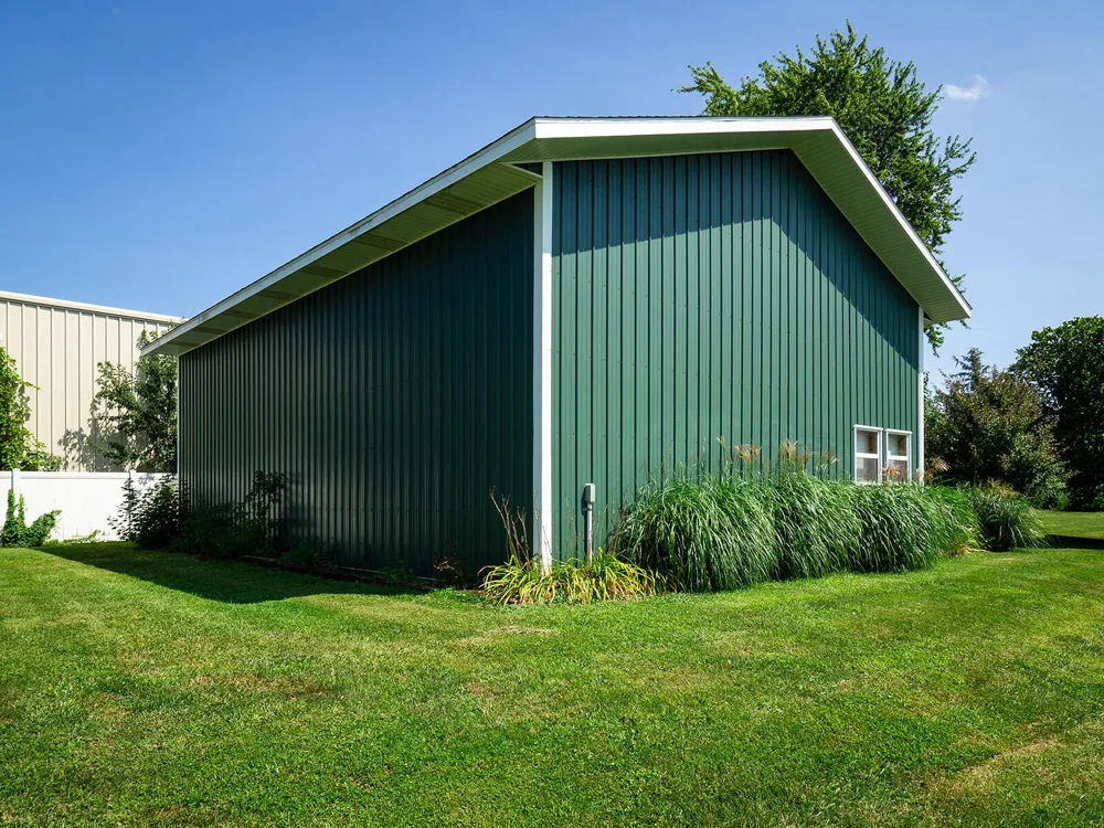 24 W Linden Street W Three Oaks, MI 49128