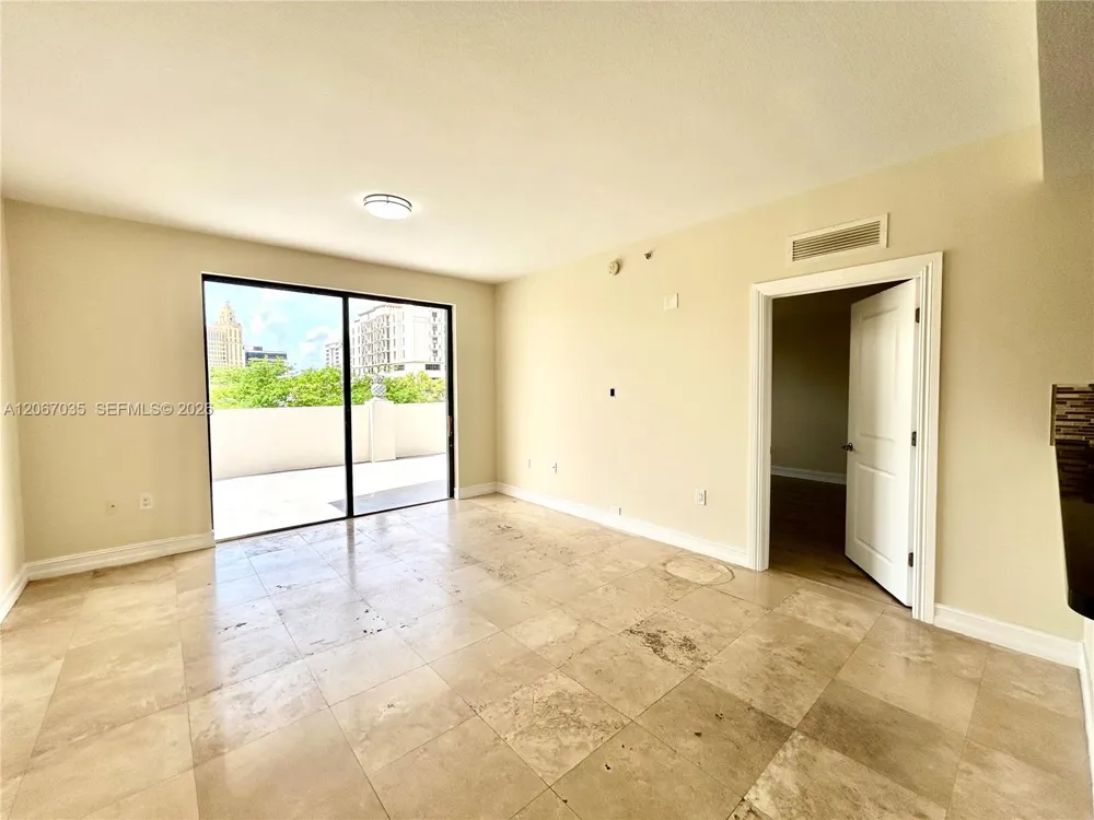 1650 Galiano St #307 Coral Gables, FL 33134