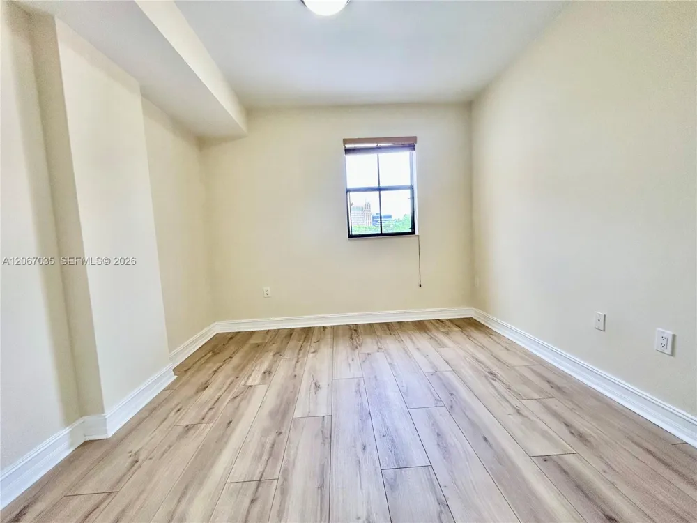 1650 Galiano St #307 Coral Gables, FL 33134