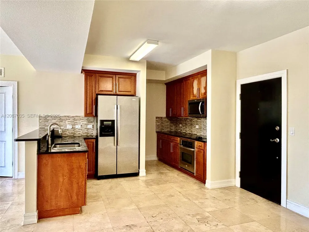 1650 Galiano St #307 Coral Gables, FL 33134
