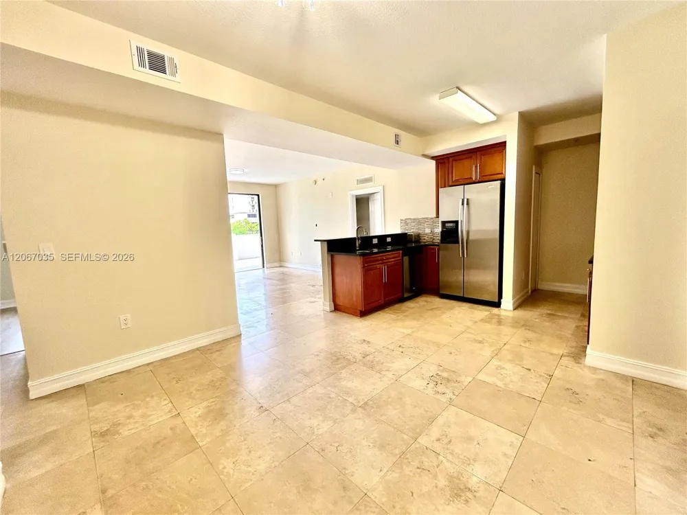 1650 Galiano St #307 Coral Gables, FL 33134