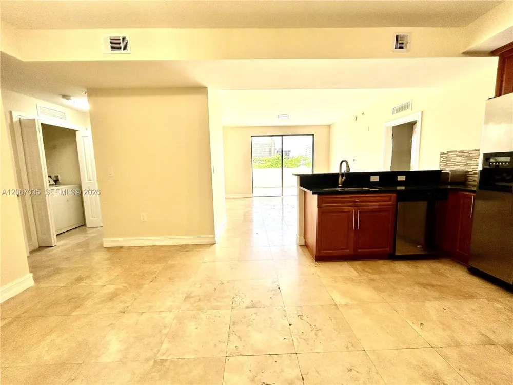 1650 Galiano St #307 Coral Gables, FL 33134