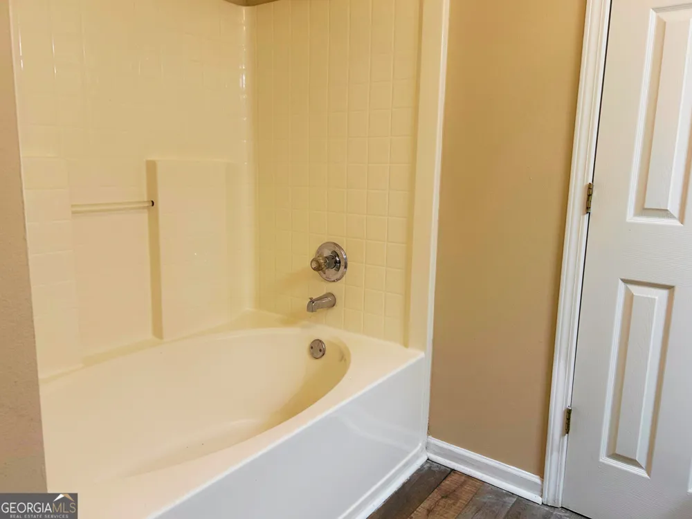 4123 Ravenwood CT Union City, GA 30291