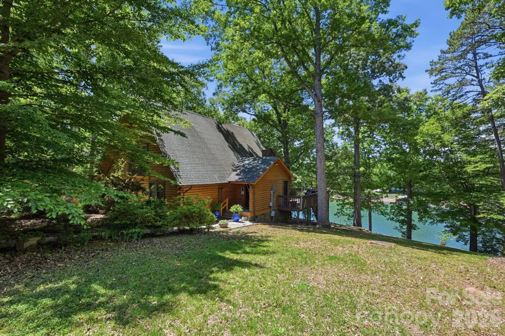 3779 Chevlot Hills Road Sherrills Ford, NC 28673