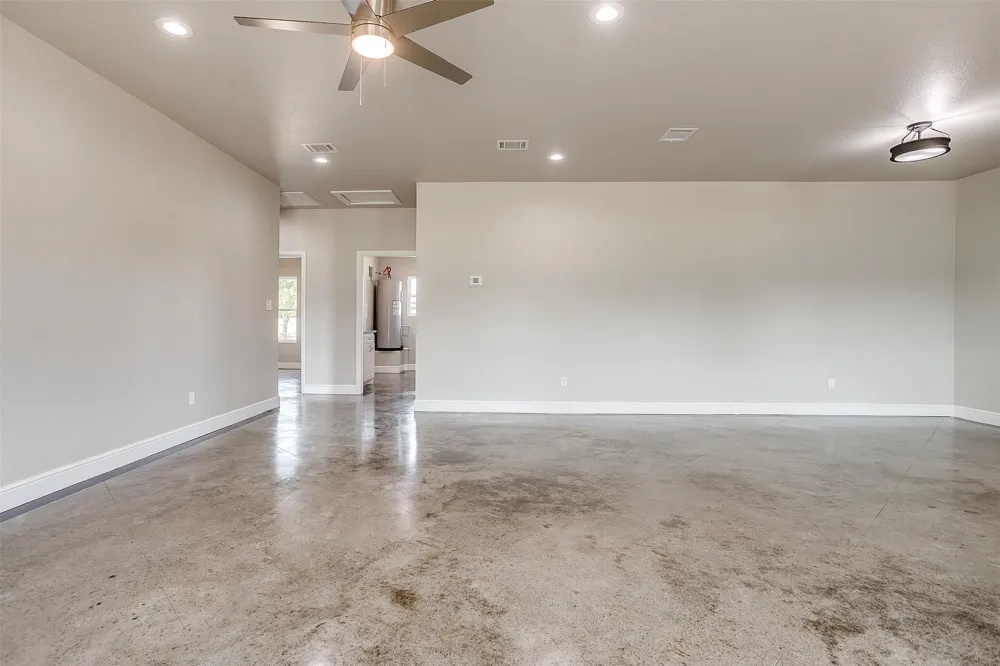 20 Frost Lane #20B Mineral Wells, TX 76067