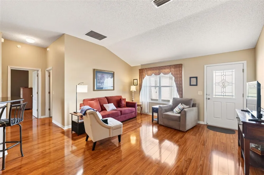 1952 ARDMORE WAY The Villages, FL 32162